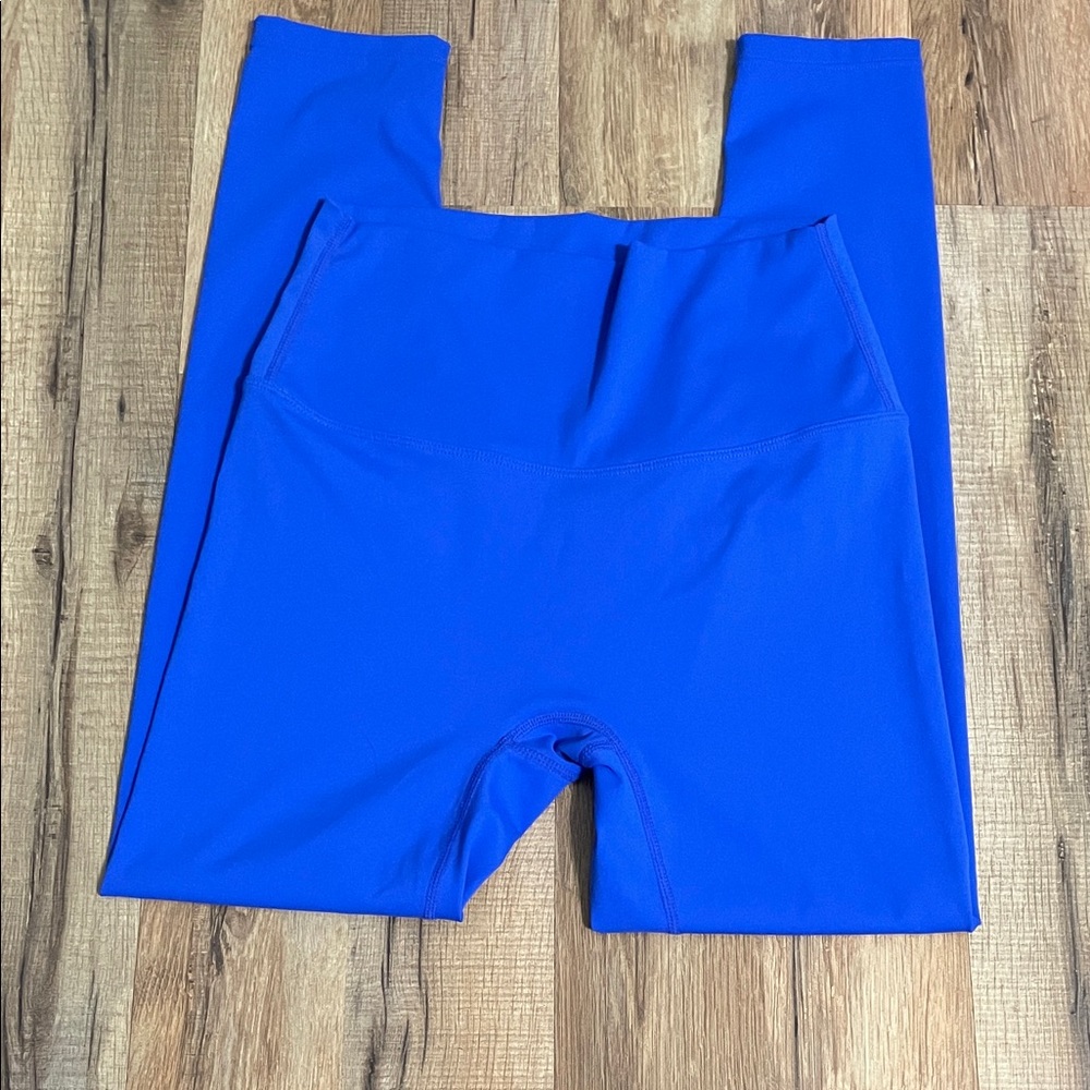 ALO leggings